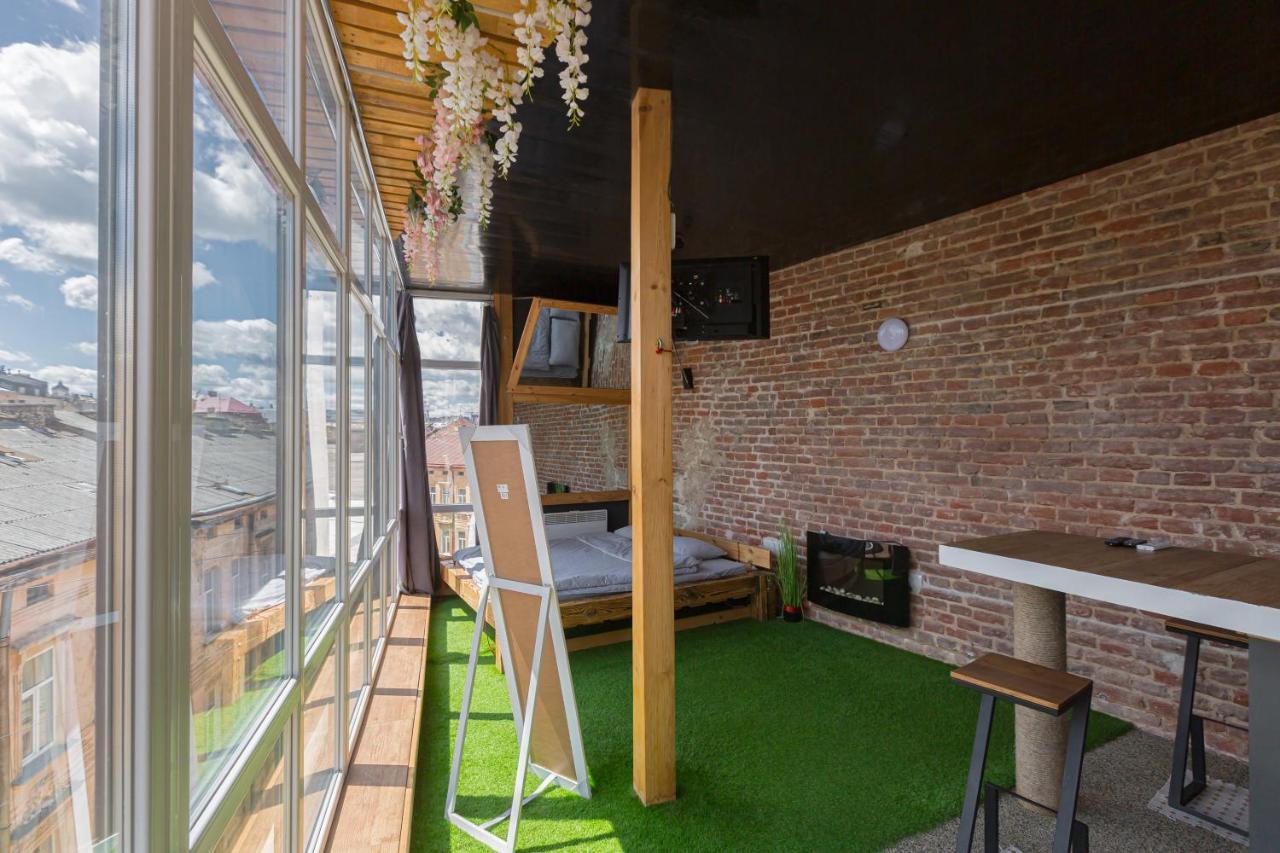 З Оглядовою Терасою На Львів Вулиця Свободи 35 Exterior foto
