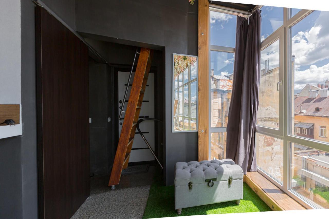 З Оглядовою Терасою На Львів Вулиця Свободи 35 Exterior foto
